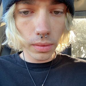 Meet your Posher, Aaron